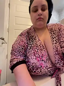 bbwredhead online show from May 2026 05:48:01 AM