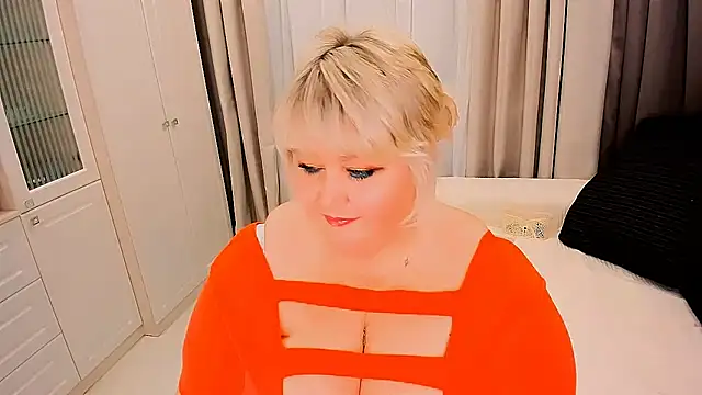 BIGTITSBBW online show from November 2025 01:54:02 PM