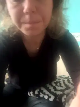 Snapshot of BabyNila chatting on December 2025 07:59:01 AM BabyNila online show from December 2025 07:59:01 AM