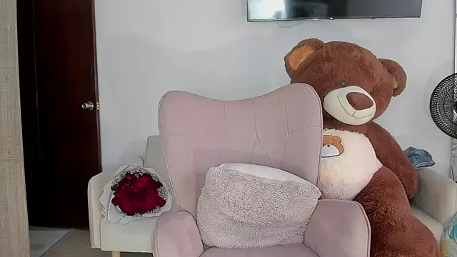 selene king2 online show from July 2026 03:03:01 PM