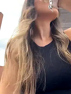 AnnaCastillo  online show from September 2025 07:58:01 PM