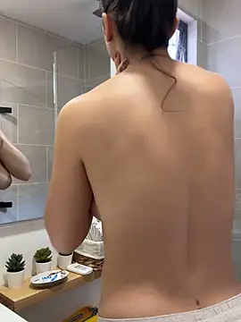 AnnaCastillo  online show from November 2025 01:33:02 PM