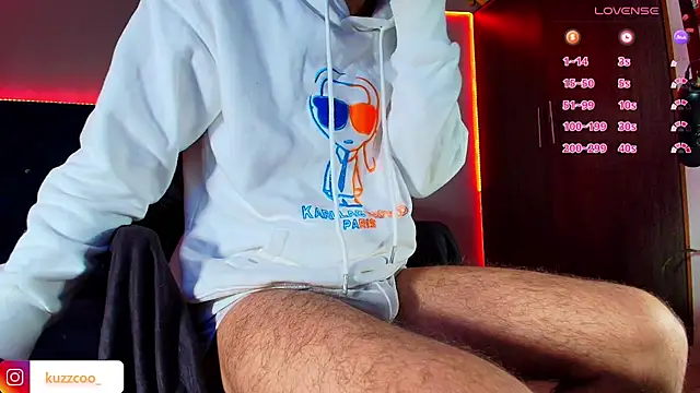 kuzzcoo online show from October 2025 11:53:02 AM