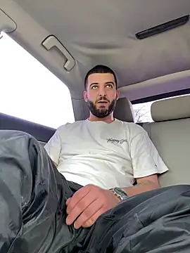 ElChapoGuzman95 online show from February 2025 11:08:02 AM