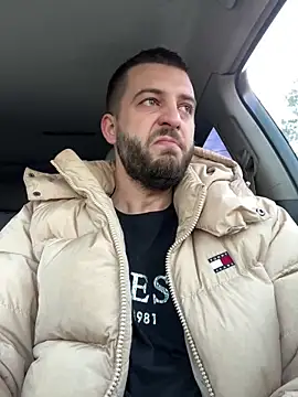 ElChapoGuzman95 online show from February 2025 06:25:02 AM