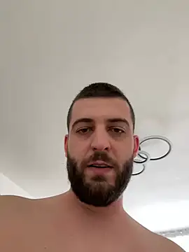 ElChapoGuzman95 online show from February 2025 12:50:01 PM