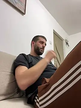 ElChapoGuzman95 online show from March 2025 06:08:02 PM