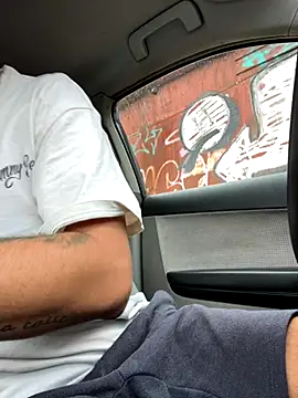 ElChapoGuzman95 online show from September 2025 05:33:02 AM