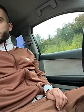 ElChapoGuzman95 online show from September 2025 04:39:02 AM