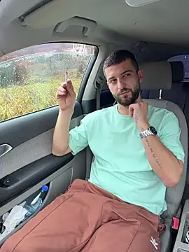 ElChapoGuzman95 online show from November 2025 07:30:02 AM