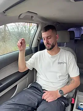 ElChapoGuzman95 online show from November 2025 07:22:02 AM