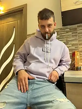 ElChapoGuzman95 online show from February 2026 05:06:01 AM