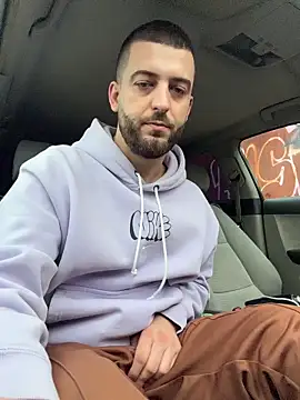 ElChapoGuzman95 online show from February 2026 06:50:01 AM