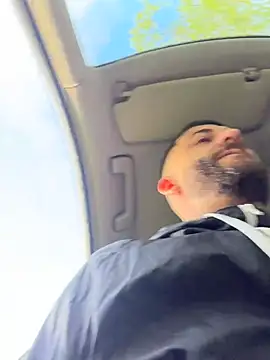 ElChapoGuzman95 online show from May 2026 04:51:02 AM