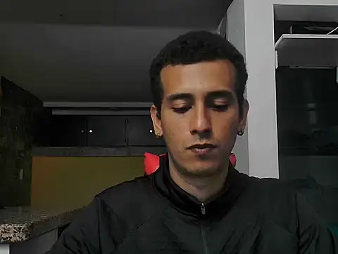 talktome4 online show from April 2026 08:04:01 PM