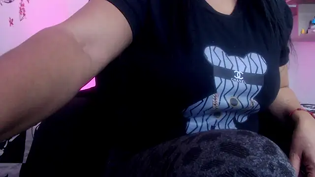 menfismuller2 online show from November 2025 03:28:02 AM