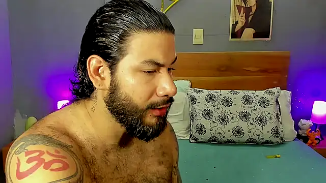 Snapshot of Prometeo-grizzly chatting on January 2026 06:26:01 AM Prometeo-grizzly online show from January 2026 06:26:01 AM