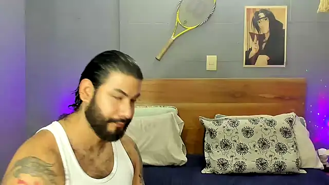 Snapshot of Prometeo-grizzly chatting on February 2026 06:26:01 AM Prometeo-grizzly online show from February 2026 06:26:01 AM