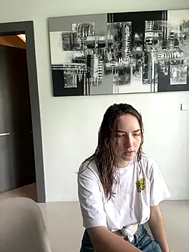 Snapshot of Nura_n_Sarah chatting on December 2024 04:57:01 AM Nura n Sarah online show from December 2024 04:57:01 AM