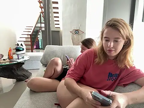 Snapshot of Nura_n_Sarah chatting on January 2025 08:13:02 AM Nura n Sarah online show from January 2025 08:13:02 AM