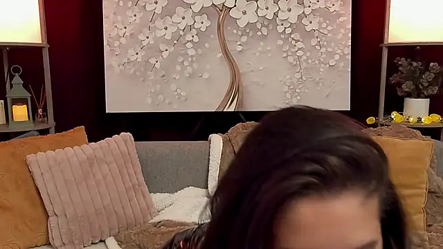 Entitled Bitch online show from October 2025 07:56:01 PM