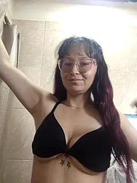 Snapshot of ERIS666 chatting on April 2026 06:46:01 PM ERIS666 online show from April 2026 06:46:01 PM