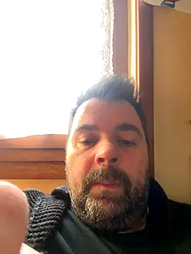 Snapshot of h4cAlex chatting on November 2025 12:28:02 PM h4cAlex online show from November 2025 12:28:02 PM