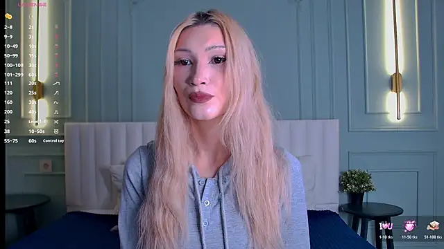 CarolReeves online show from November 2025 06:24:02 AM