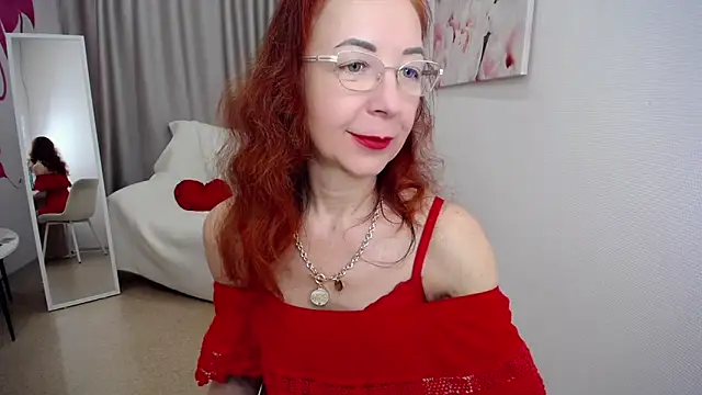 MrnMs Smith online show from January 2025 09:32:01 AM