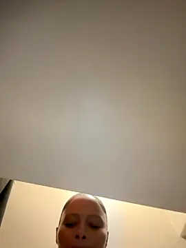 Snapshot of Neelo-Smith chatting on November 2025 04:02:02 AM Neelo-Smith online show from November 2025 04:02:02 AM