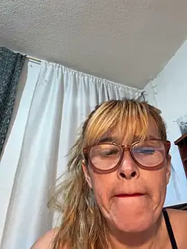 SahoryHorny online show from May 2026 08:16:02 PM