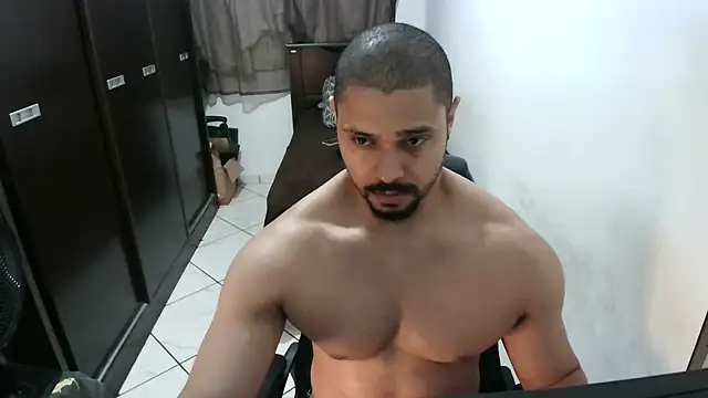 Snapshot of Brian_Aries chatting on September 2025 05:11:02 AM Brian Aries online show from September 2025 05:11:02 AM