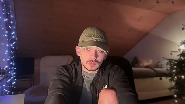 Snapshot of naked_psy chatting on January 2025 04:39:02 AM naked psy online show from January 2025 04:39:02 AM