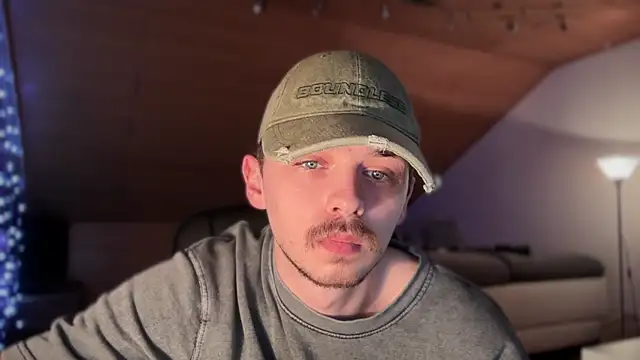 Snapshot of naked_psy chatting on January 2025 03:20:01 AM naked psy online show from January 2025 03:20:01 AM