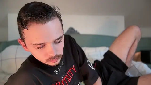 Snapshot of naked_psy chatting on January 2025 01:52:01 PM naked psy online show from January 2025 01:52:01 PM