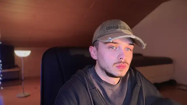 Snapshot of naked_psy chatting on February 2025 05:30:01 AM naked psy online show from February 2025 05:30:01 AM