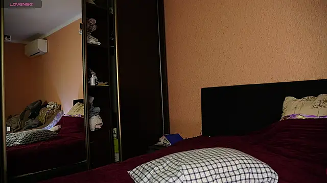 BlueCherryy online show from February 2026 07:23:02 PM