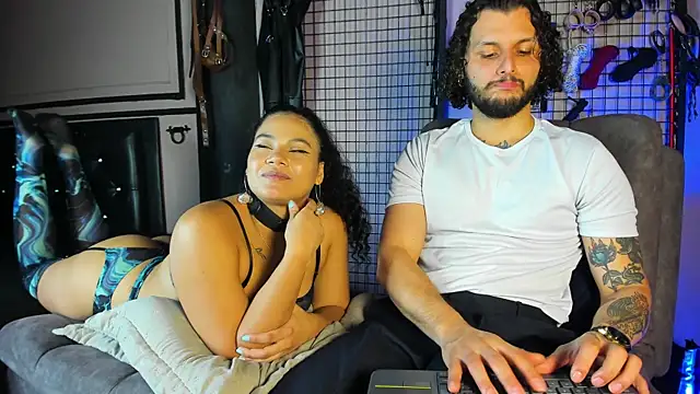 Snapshot of Twisted_Fantasy chatting on February 2025 03:05:02 PM Twisted Fantasy online show from February 2025 03:05:02 PM