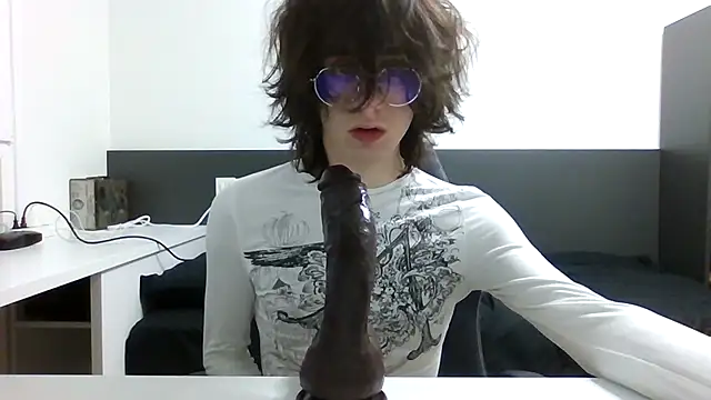 Snapshot of kgzmeoww chatting on November 2025 02:44:02 AM kgzmeoww online show from November 2025 02:44:02 AM