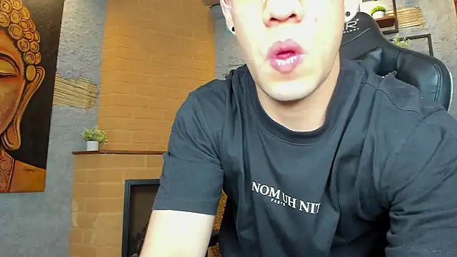 alexgiraldo  online show from March 2025 11:21:01 AM