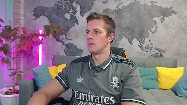 VikingChrisss online show from November 2025 10:57:02 AM