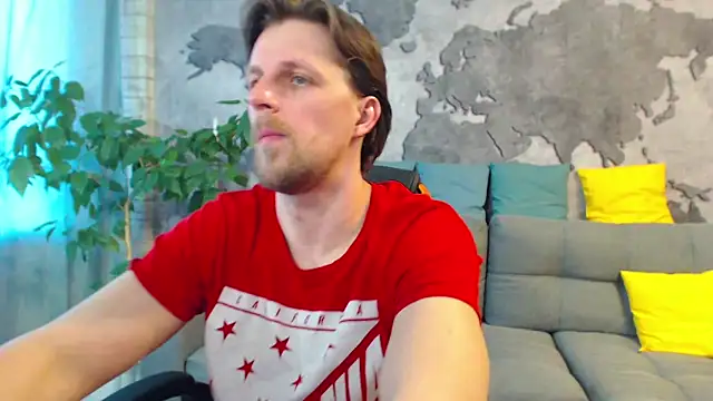 Snapshot of VikingChrisss chatting on April 2026 09:48:02 AM VikingChrisss online show from April 2026 09:48:02 AM