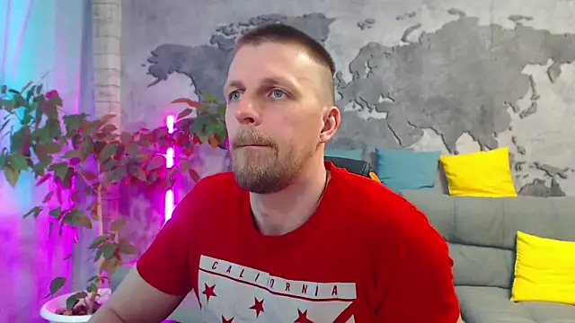 Snapshot of VikingChrisss chatting on May 2026 10:54:01 AM VikingChrisss online show from May 2026 10:54:01 AM