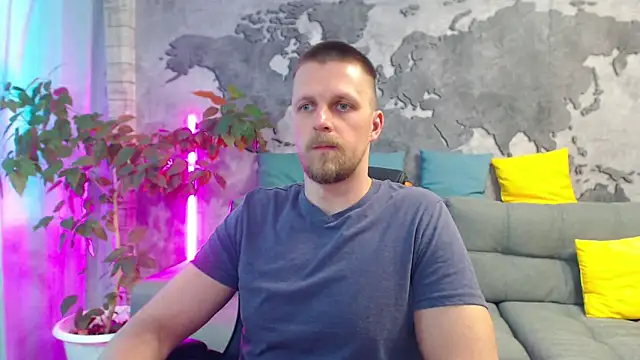 Snapshot of VikingChrisss chatting on May 2026 10:54:02 AM VikingChrisss online show from May 2026 10:54:02 AM