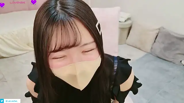 Snapshot of anchan_ chatting on May 2026 01:40:01 PM anchan online show from May 2026 01:40:01 PM