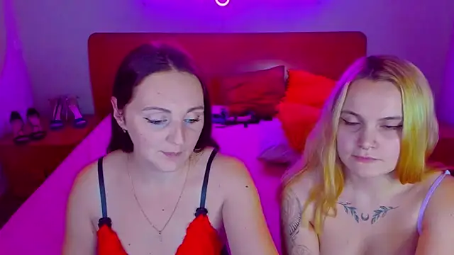 Snapshot of MagicEyess chatting on December 2024 10:50:02 AM MagicEyess online show from December 2024 10:50:02 AM