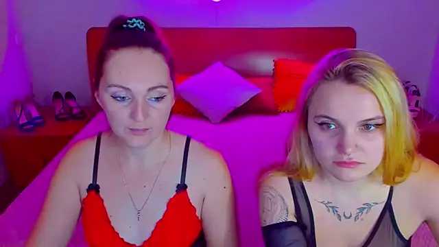 Snapshot of MagicEyess chatting on December 2024 07:51:02 AM MagicEyess online show from December 2024 07:51:02 AM