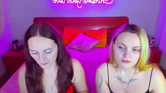 Snapshot of MagicEyess chatting on January 2025 07:15:01 AM MagicEyess online show from January 2025 07:15:01 AM