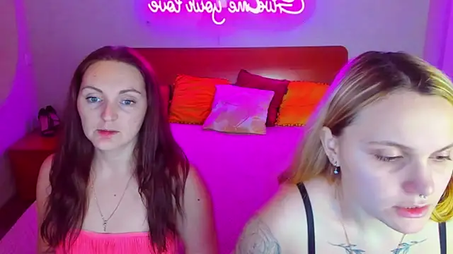 Snapshot of MagicEyess chatting on January 2025 07:28:01 AM MagicEyess online show from January 2025 07:28:01 AM