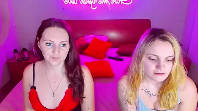 Snapshot of MagicEyess chatting on February 2025 10:37:02 AM MagicEyess online show from February 2025 10:37:02 AM